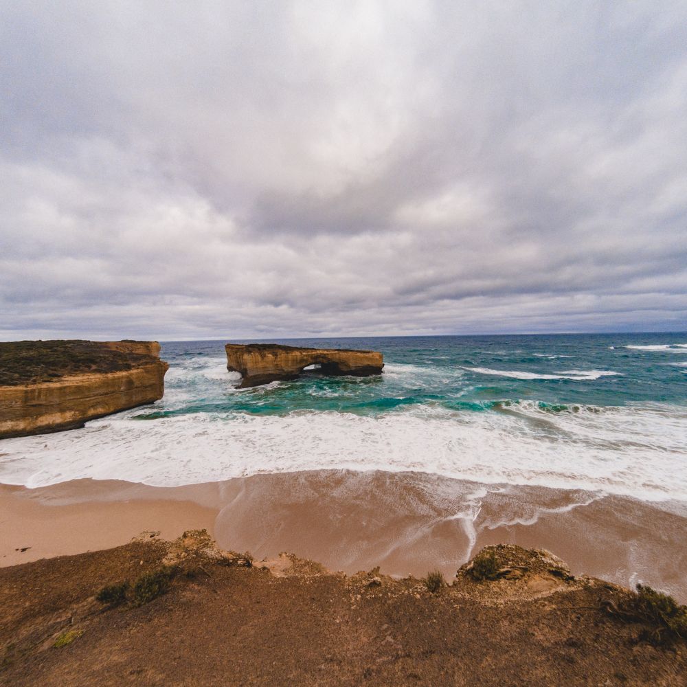 Tar balls force closure of Sydney beaches