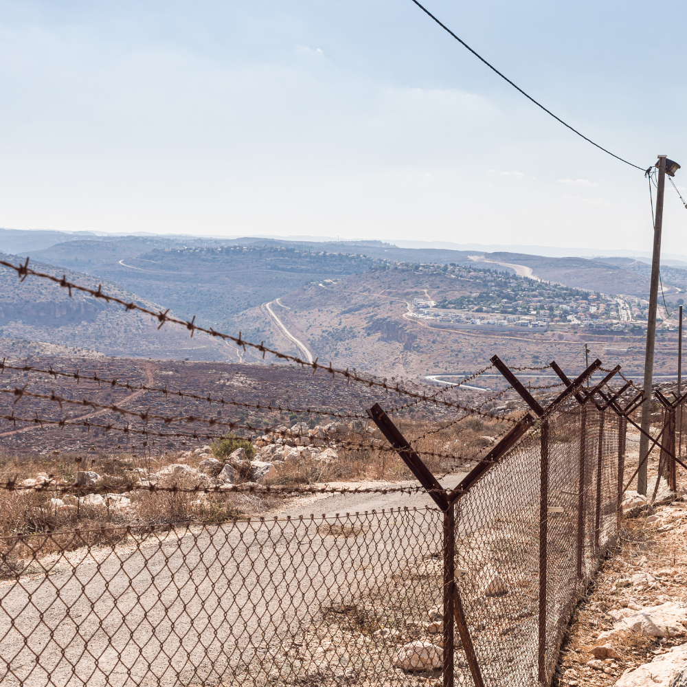 Israel issues warning against returning to 60 villages in Lebanon